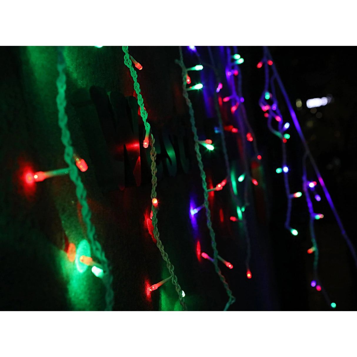 Instalatie Craciun, 10 m, 286 Led-uri ,Franjuri, Rosu / Verde/ Albastru, Flash, Transformator, Interconectabila, Prelungitor 5 m inclus, Fir Transparent, Flippy - vivimall.ro