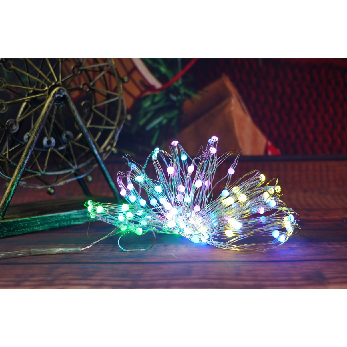 Instalatie Craciun, 10 Metri, 100 Led-Uri, Telecomanda 32 De Functii, Rbg, Fir Cupru, Usb, Interior