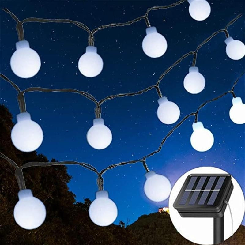 Instalatie Craciun, 12 metri, 100 de LED-uri cu ornament tip Bulb, 8 jocuri de lumini alb rece, cu energie solara, liniar, interior/exterior, Vivimall - vivimall.ro
