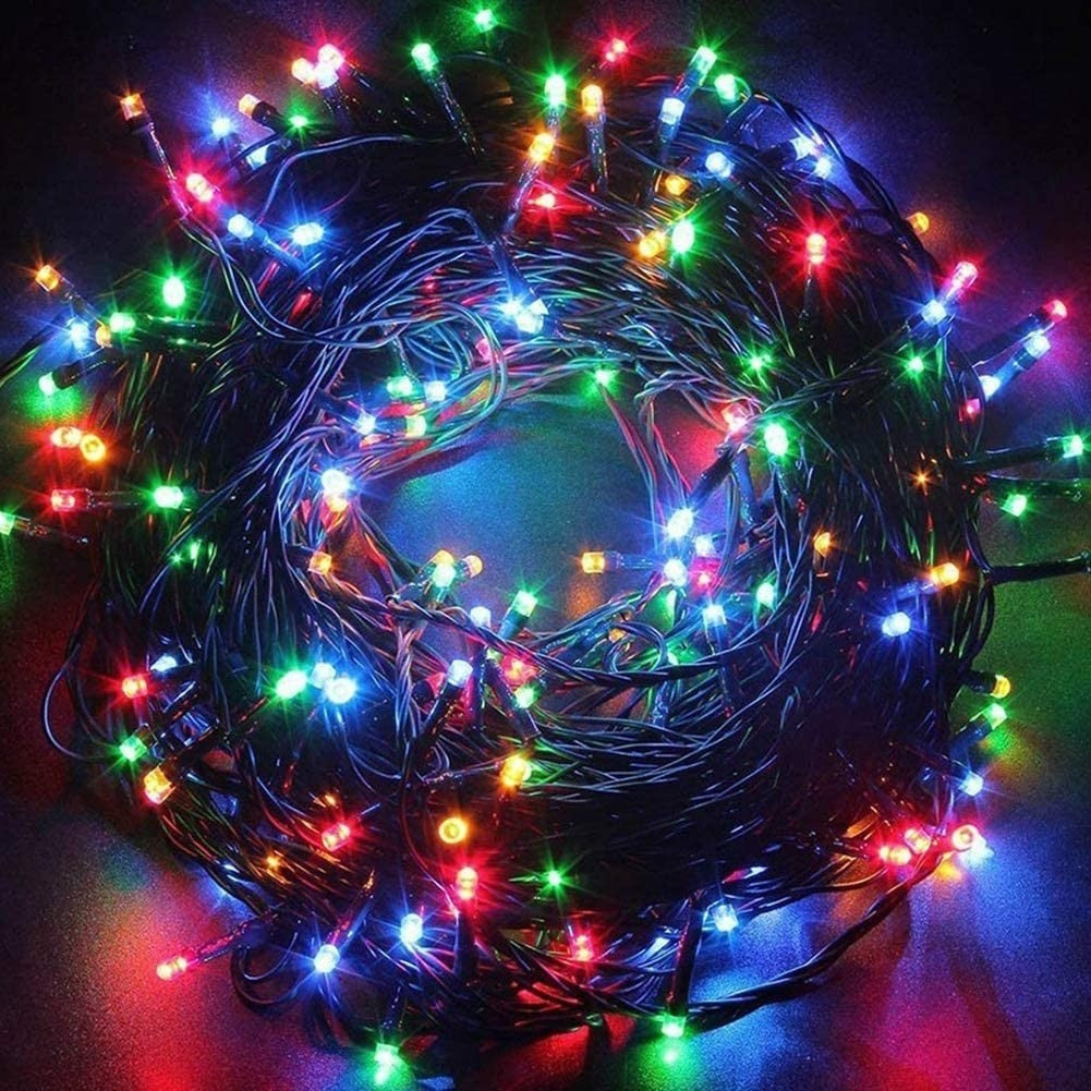 Detaliu franjuri LED multicolor intercalați 30, 50 și 70 cm, fir transparent anti-îngheț