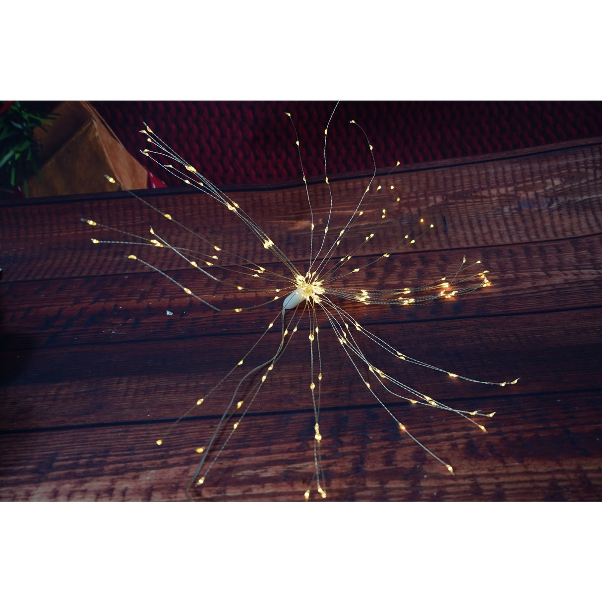 Instalatie Craciun, Vivimall, 200 LED-uri, Telecomanda 8 functii, Incarcare Solara, Explozie Fireworks, Fir Cupru, interior/exterior, Alb Cald - vivimall.ro