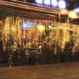 Instalatie Craciun, 85 m, 2040 Led-uri ,Franjuri, Alb cald, Flash, Alimentator, Interconectabila, Prelungitor 6.5 m inclus, Fir Transparent Cauciucat, 220v, Vivimall - vivimall.ro