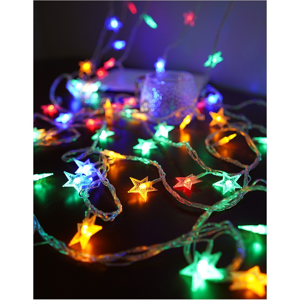 Instalatie Craciun cu baterii, 6 metri, 40 LED-uri tip Stea, fir Transparent, alb cald, Vivimall - vivimall.ro