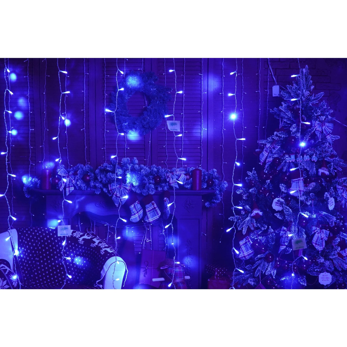 Instalatie Craciun, Tip Perdea, IP44, 14 m x 1 m, 840 LED-uri, Albastru, 8 jocuri de lumini, Transformator, Interconectabila, Prelungitor 3 m inclus, Fir transparent, Interior/ Exterior, Vivimall - vivimall.ro