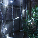 Instalatie Craciun, Tip Perdea, IP44, 6 m x 3 m, 480 LED-uri, Alb rece, cu 8 jocuri de lumini, 31 V, 9W, Interconectabila, Prelungitor 3 m inclus, Fir transparent, Interior/ Exterior, Vivimall - vivimall.ro