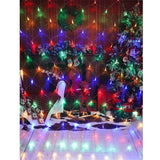 Detaliu LED-uri multicolor instalație plasă Crăciun IP44, fir transparent vizibil