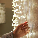 Instalatie Craciun Tip Turturi, Ip44, 30 M, 858 Led-Uri, 8 Jocuri De Lumini, 31 V, Interconectabila, Prelungitor 5 M Inclus, Fir Cupru, Interior/Exterior