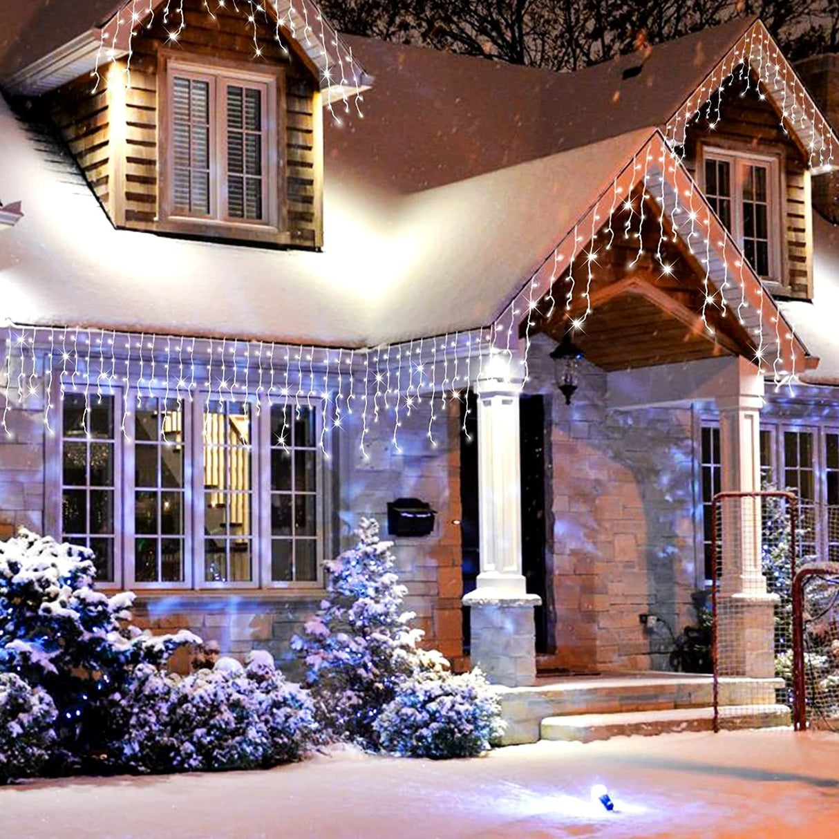 Instalatie Craciun Turturi, Ip44, 5 M, 143 Led-Uri,Perdea Franjurata, Rece, 8 Jocuri De Lumini, Transformator 31 V, Putere 9 W, Interconectabila, Interior/Exterior, Prelungitor 3 M Inclus, Fir
