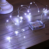 Instalatie De Craciun Cu Baterii Tip Liniar, 2 Jocuri De Lumini, Fir Cupru 5 M 50 Led -Uri, Rece