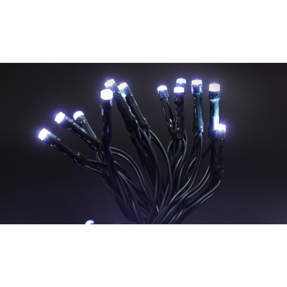 Instalatie De Craciun Cu Baterii Tip Liniar, 2 Jocuri De Lumini, Fir 3 M 30 Led -Uri, Alb Rece