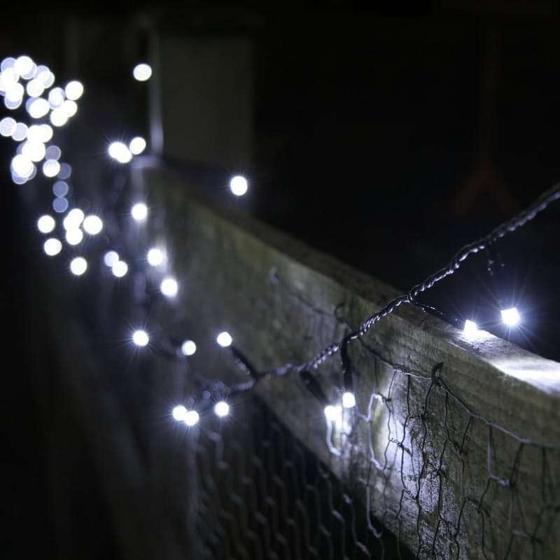Instalatie De Craciun Cu Baterii Tip Liniar, 2 Jocuri De Lumini, Fir 5 M 50 Led -Uri, Alb Rece