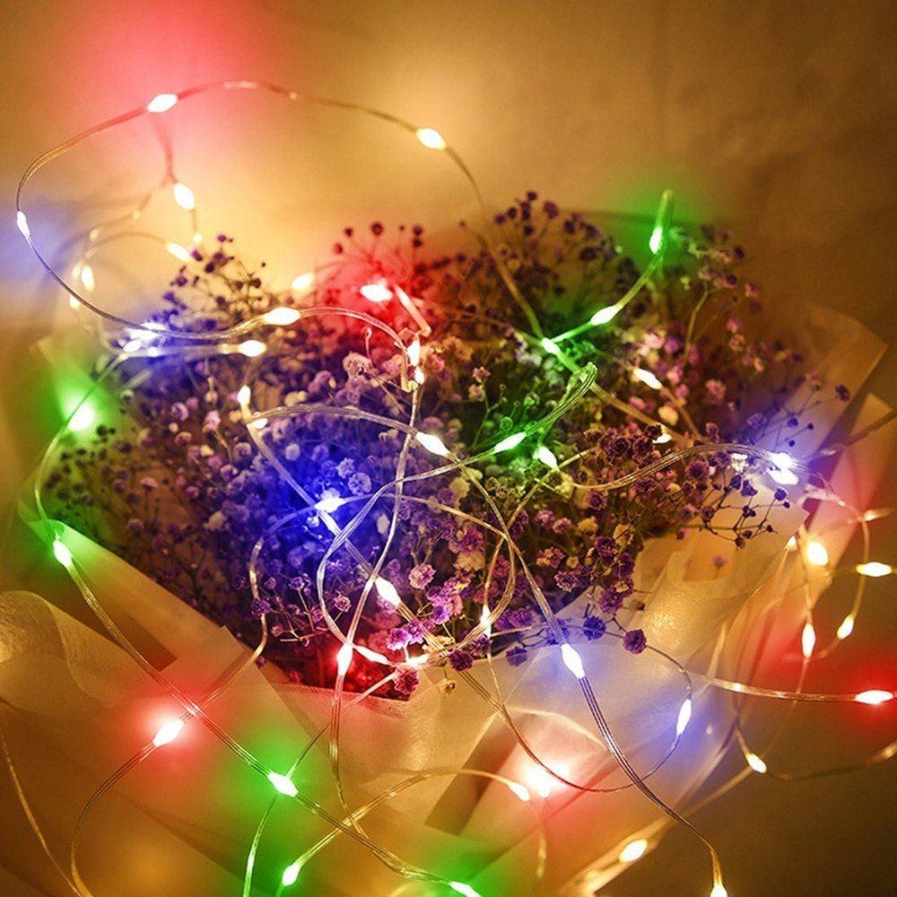 Instalație Crăciun Yoto liniară multicoloră, 100 micro LED-uri, 10 m, vedere frontală pe fond alb