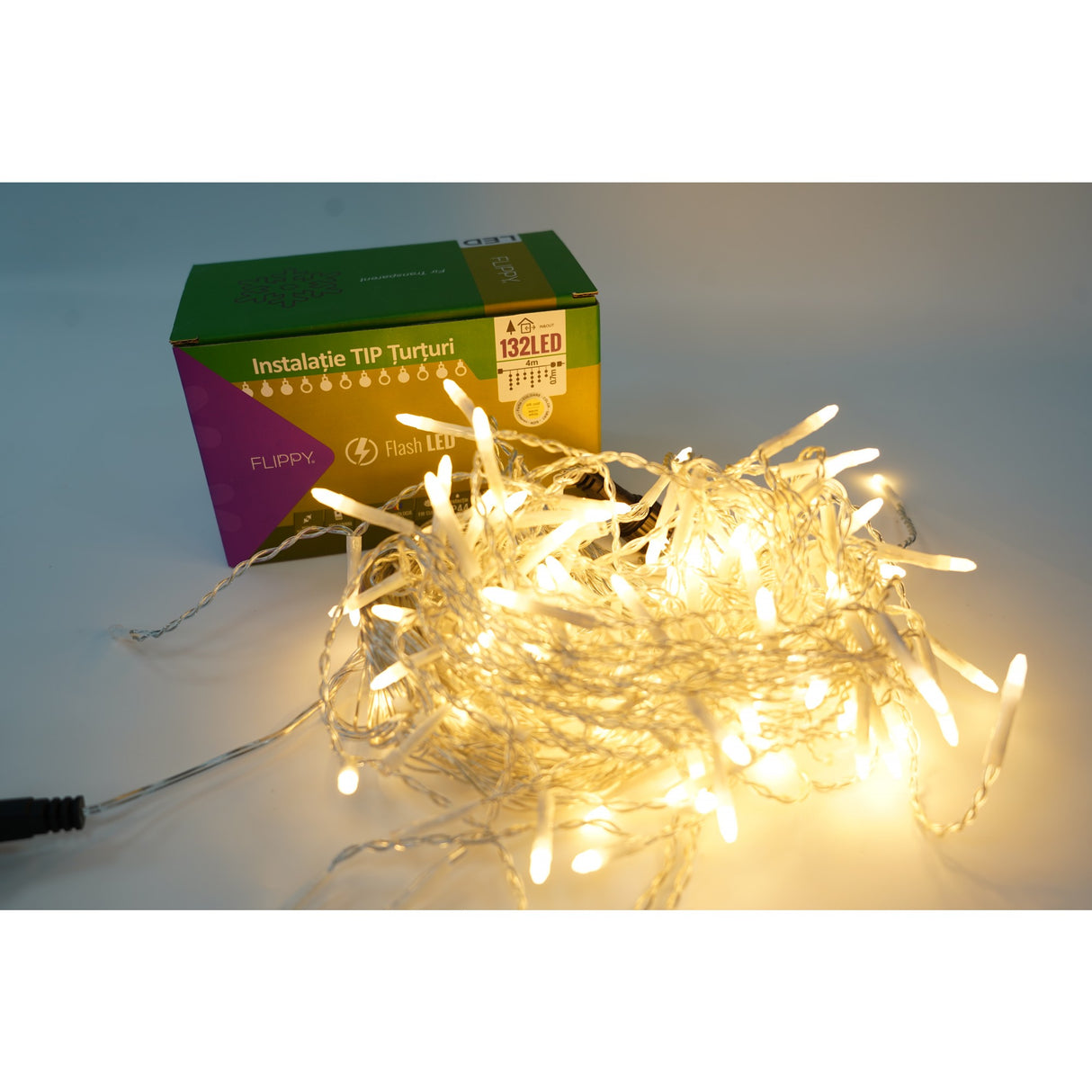 Instalatie De Craciun Tip Turturi, Franjuri Cu Flash, Sectiune 4 M, 132 Led-Uri, Interconectabila, Fir, Alb Cald