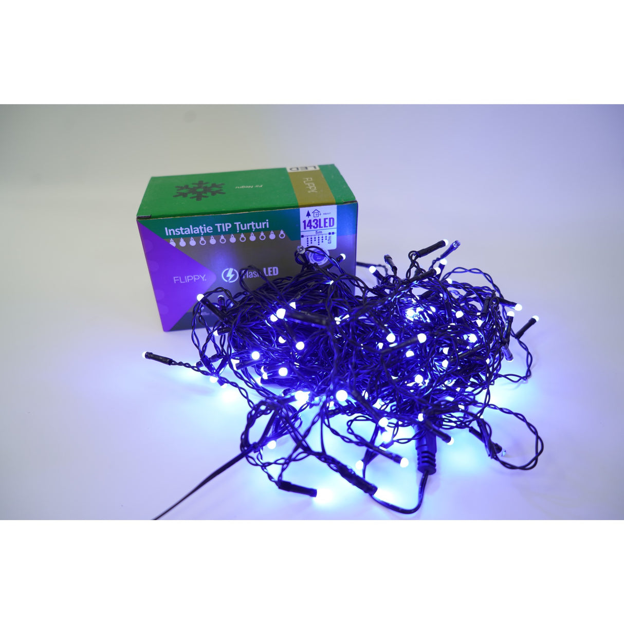 Instalatie De Craciun Tip Turturi, Franjuri Cu Flash, Sectiune 5 M, 143 Led-Uri, Interconectabila, Fir Negru