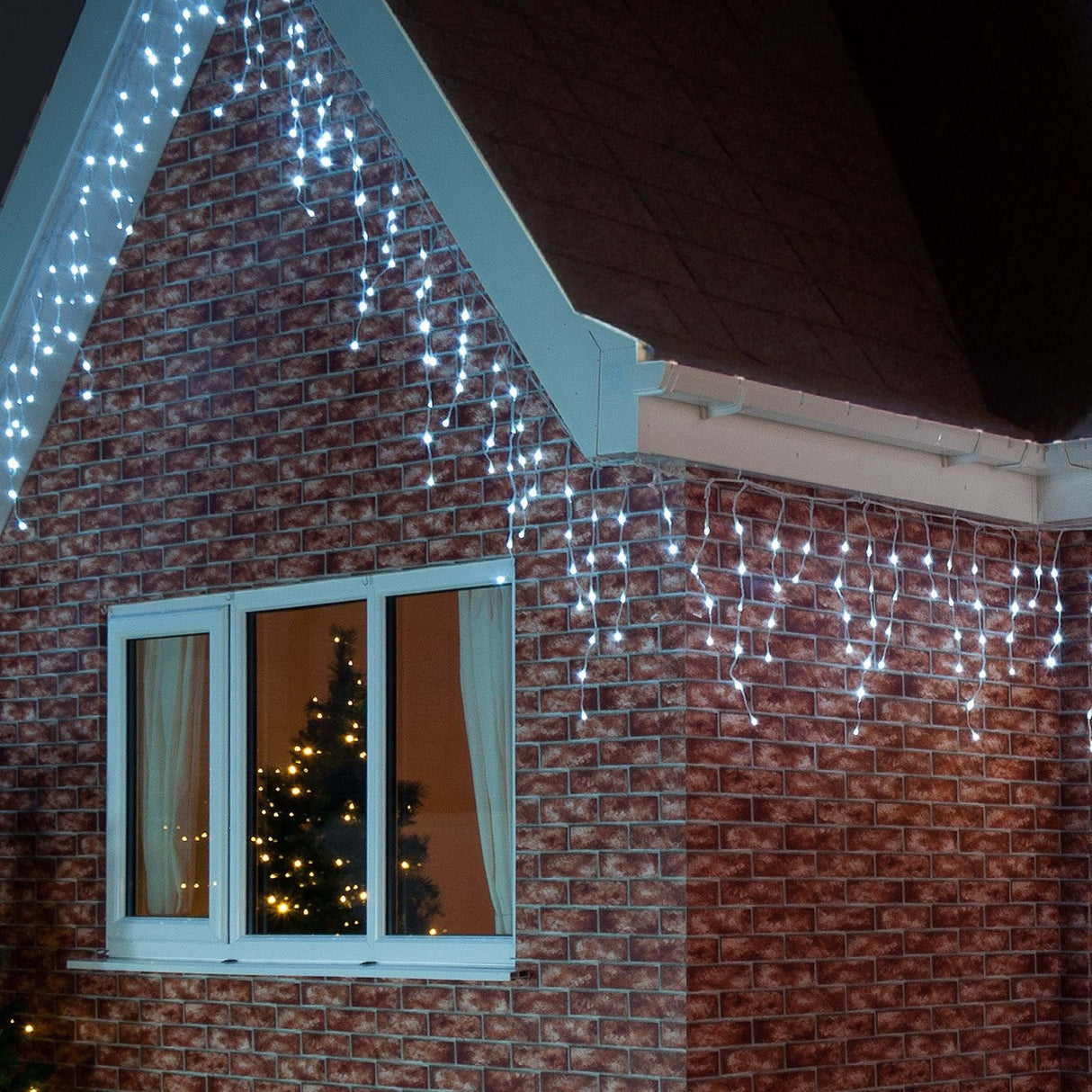 Instalatie De Craciun Premium Tip Franjuri Cu Flash 8 M 252 Led-Uri Rece 2095W Interconectabila
