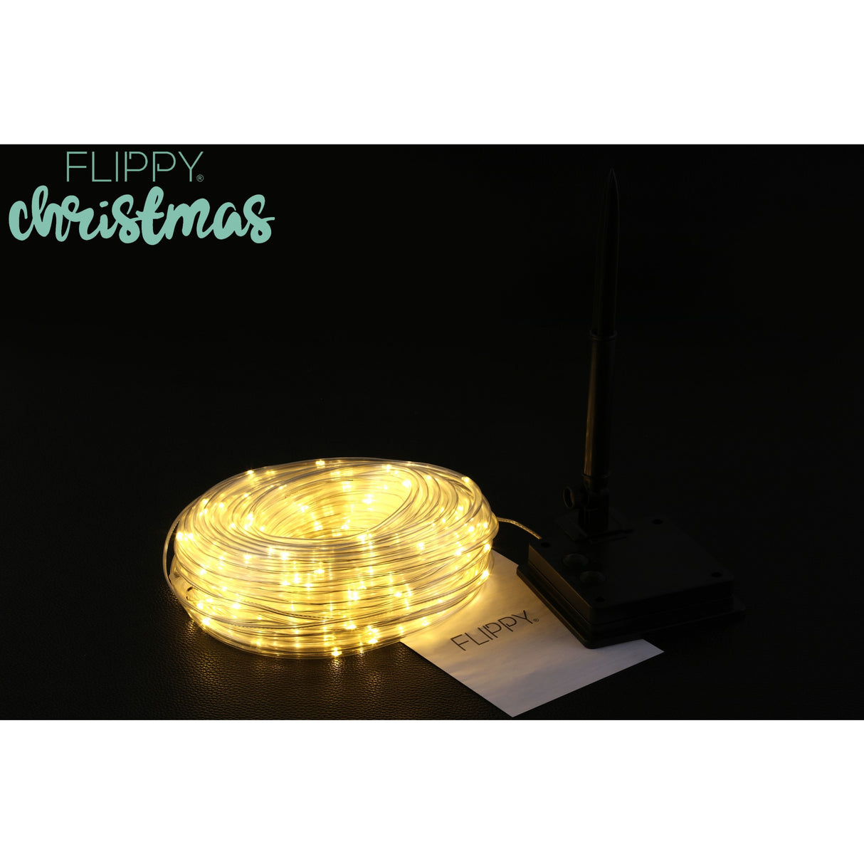 Instalatie Luminoasa De Craciun Tip Furtun Luminos, 300 Led-Uri, 32 Metri Lungime, 8 Programe, 2 Metri Prelungitor, Sarma Din Cupru, Incarcare Solara