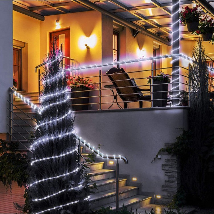 Instalatie Luminoasa De Craciun Tip Furtun Luminos, 100 Led-Uri, 12 Metri Lungime, 8 Programe, 2 Metri Prelungitor, Sarma Din Cupru, Incarcare Solara, Rece