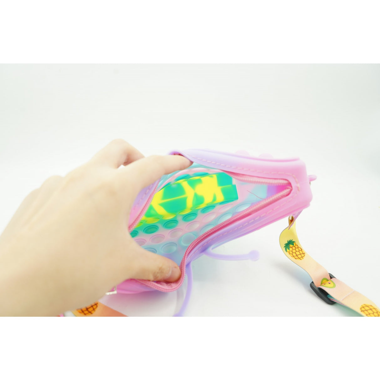 Jucarie Antistres Din Silicon, Pop It Now And Flip It, Geanta Mica, Fluturas, Macarons
