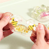 Jucarie Antistres Squishy, Flippy, cu Revenire Lenta, Squeeze Pinch Family, Model Cat Paw, 6.5 x 7 cm, din Tpr, 4-6 Ani, Model 7 Insecte, Transparent - vivimall.ro