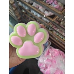 Jucarie Antistres Squishy, Vivimall, cu Revenire Lenta, Labuta de Pisica Pufoasa, 8.5 x 7.5 cm, Ambalaj Transparent, Verde Roz