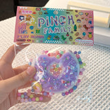 Jucarie Antistres Squishy, Vivimall, cu Revenire Lenta, Squeeze Pinch Family, Model Gogoasa, 6x6 cm, 99g, Ambalaj Transparent, Mov - vivimall.ro