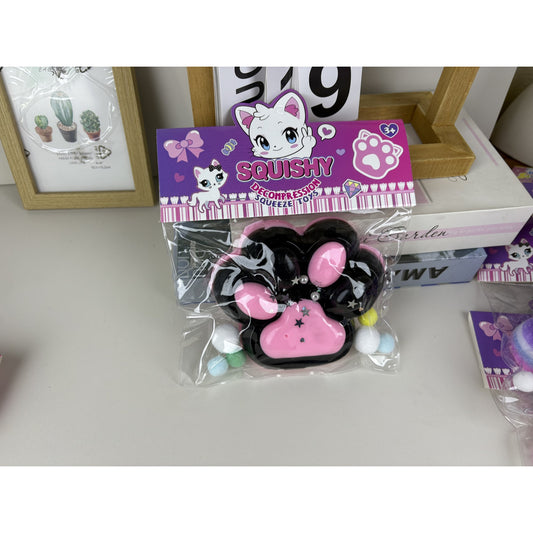 Jucarie Antistres Squishy, Vivimall, cu Revenire Lenta, Model Labuta de Pisica, cu Stelute, 12 cm, 220g, Pinch Family, Ambalaj Transparent, Roz Negru