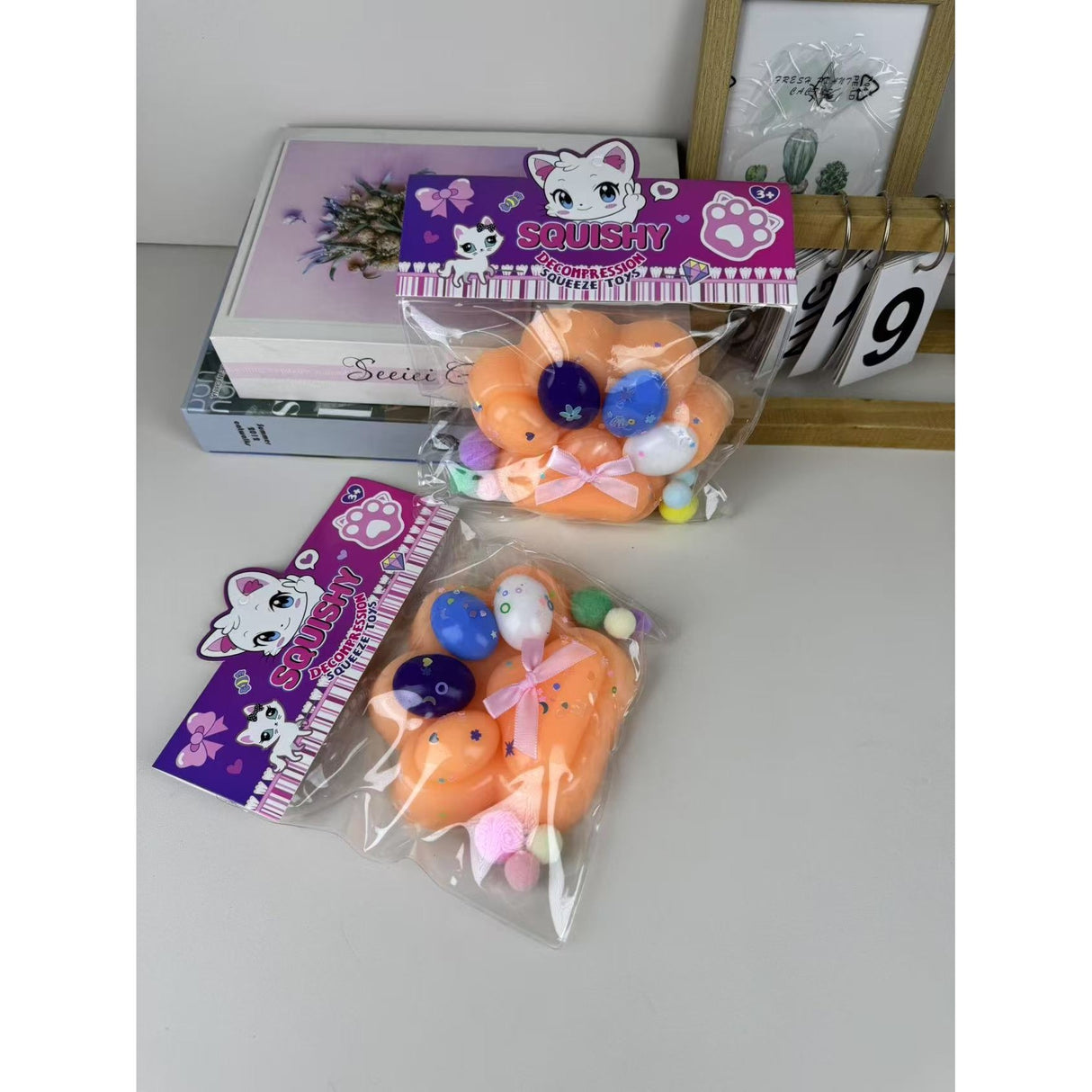 Jucarie Antistres Squishy, Flippy, cu Revenire Lenta, Squeeze Toys, Model Cat Paw, 12.5x10.5 cm, 220g, +3 Ani, din TPR, Model 8, Multicolor - vivimall.ro