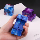 Jucarie Interactiva Antistres Cu Miscari Infinite, Cub Magic, 3 Ani, 4X4X4Cm, Albastru - vivimall.ro