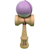 Jucarie Interactiva Kendama Profesionala, Vivimall, din Lemn cu Bila Cauciucata, 18 x 6 x 7 cm, Joc de Indemanare pentru Copii si Adulti, Gradient Mov Alb - vivimall.ro