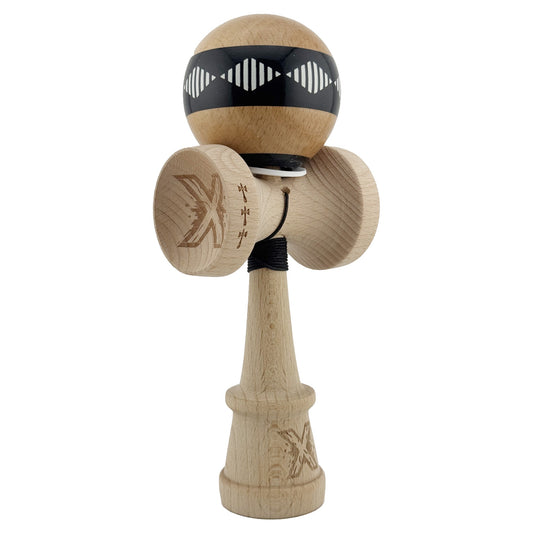 Kendama X Originala FREQUENCY, Profesionala, Vivimall, Cupe Mari KING SIZE V3, Super Sticky, Gaura in Baza, Rulment Metalic, din lemn 18 cm, Ata 55 cm, Negru/Maro - vivimall.ro