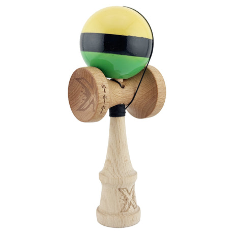 Kendama X Originala, Profesionala, Flippy, Big Cups V2, Super Sticky cu Cupe Mari, din lemn 18 cm, Rulment Metalic cu Ata 55 cm, Galben/Negru/Verde - vivimall.ro