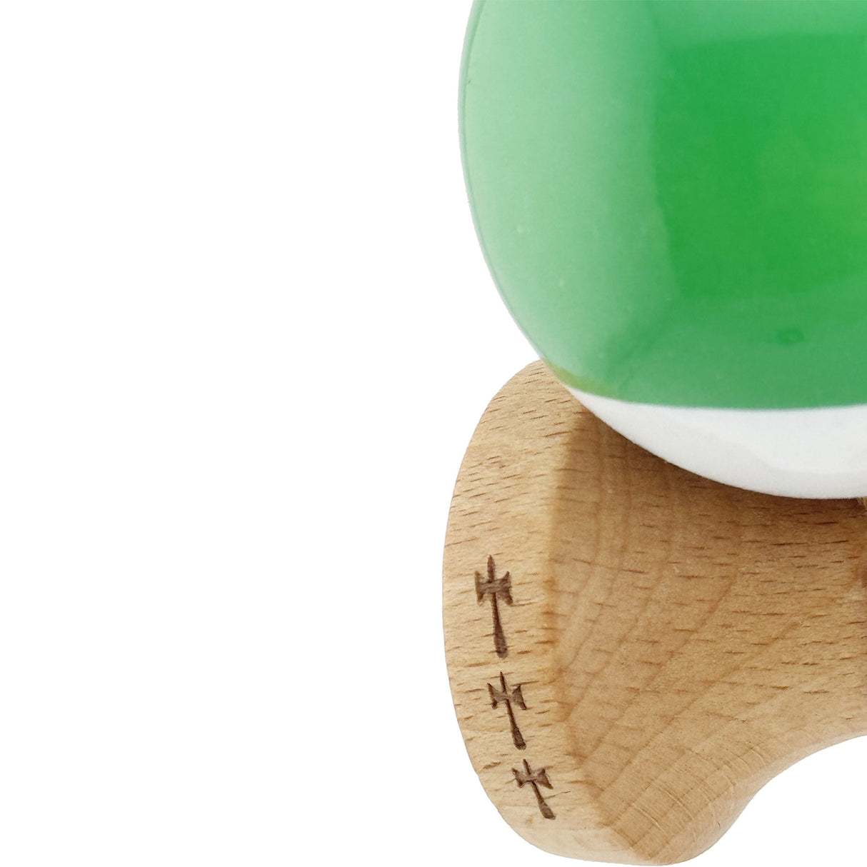 Kendama X Originala, Profesionala, Vivimall, Big Cups V2, Super Sticky cu Cupe Mari, din lemn 18 cm, Rulment Metalic cu Ata 55 cm, Verde/Alb - vivimall.ro