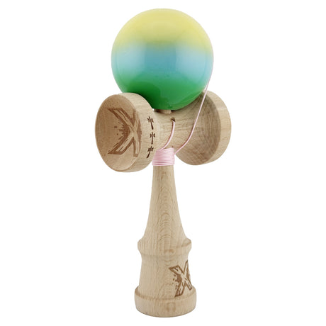 Kendama X Originala, Profesionala, Vivimall, Big Cups V2, Super Sticky cu Cupe Mari, din lemn 18 cm, Rulment Metalic cu Ata 55 cm, Galben/Albastru/Verde - vivimall.ro