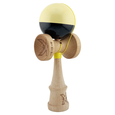 Kendama X Originala, Profesionala, Vivimall, Big Cups V2, Super Sticky cu Cupe Mari, Rulment Metalic, din lemn 18 cm, Ata 55 cm, Galben/Negru - vivimall.ro