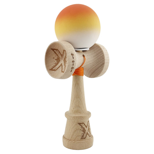 Kendama X Originala, Profesionala, Flippy, Cupe Mari KING SIZE V3, Rubber Grip, Gaura in Baza, Rulment Metalic, din lemn 18 cm, Ata 55 cm, Gradient Portocaliu/Galben/Alb - vivimall.ro