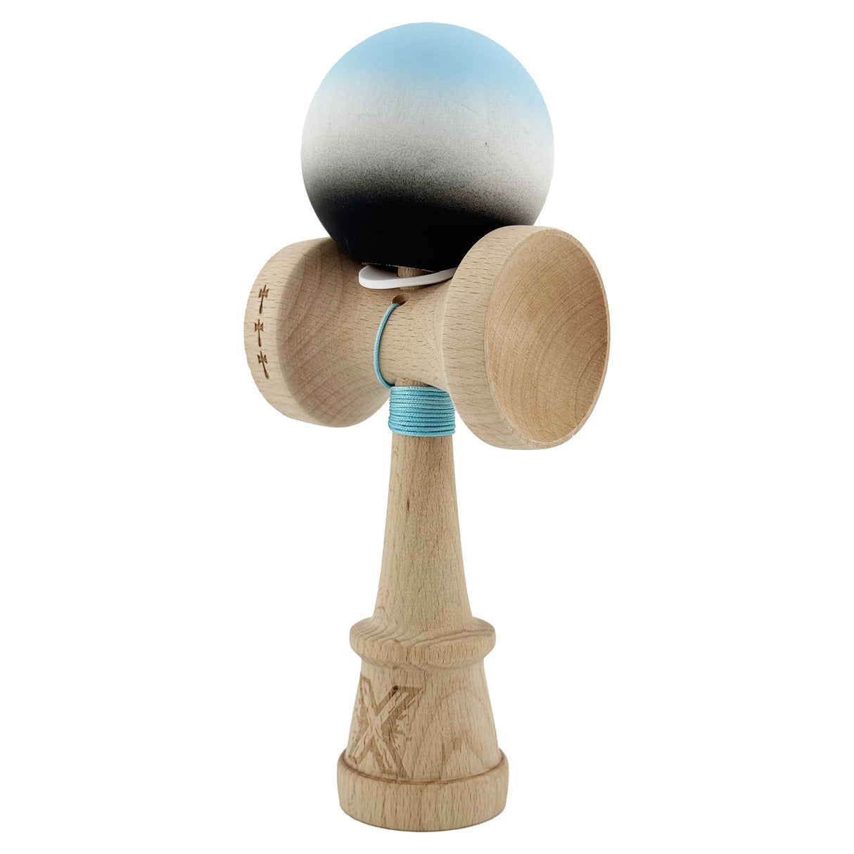 Kendama X Originala, Profesionala, Vivimall, Cupe Mari KING SIZE V3, Rubber Grip, Gaura in Baza, Rulment Metalic, din lemn 18 cm, Ata 55 cm, Gradient Albastru deschis/Alb/Negru - vivimall.ro