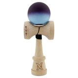 Kendama X Originala, Profesionala, Vivimall, Cupe Mari KING SIZE V3, Rubber Grip, Gaura in Baza, Rulment Metalic, din lemn 18 cm, Ata 55 cm, Gradient Negru/Albastru deschis - vivimall.ro