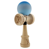 Kendama X Originala, Profesionala, Vivimall, Cupe Mari KING SIZE V3, Rubber Grip, Gaura in Baza, Rulment Metalic, din lemn 18 cm, Ata 55 cm, Gradient Albastru/Gri/Albastru deschis - vivimall.ro