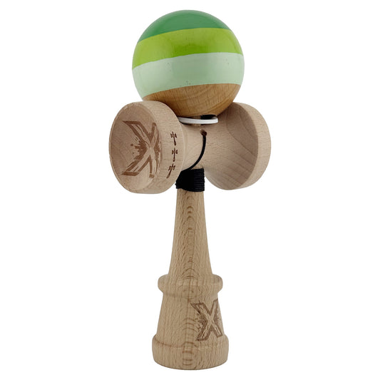 Kendama X Originala, Profesionala, Flippy, Super Sticky cu Cupe Mari KING SIZE V3, Gaura in Baza, Rulment Metalic, din lemn 18 cm, Ata 62/65 cm, Special Verde degrade - vivimall.ro