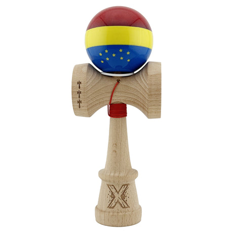Kendama X Originala, Profesionala, Vivimall, Tricolor Edition cu Stele, Super Sticky cu Cupe Mari KING SIZE V3, Rulment Metalic si Gaura in Baza, din Lemn 18 cm, Ata 55 cm, Multicolor - vivimall.ro