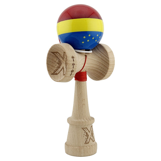 Kendama X Originala, Profesionala, Vivimall, Tricolor Edition cu Stele, Super Sticky cu Cupe Mari KING SIZE V3, Rulment Metalic si Gaura in Baza, din Lemn 18 cm, Ata 55 cm, Multicolor - vivimall.ro
