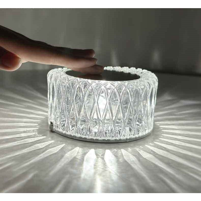 Lampa LED RGB 16, Vivimall, 3 Nivele de Intensitate, Incarcare USB, 3W, Cristal Acrilic, 6x12 cm, Telecomanda, Transparent - vivimall.ro