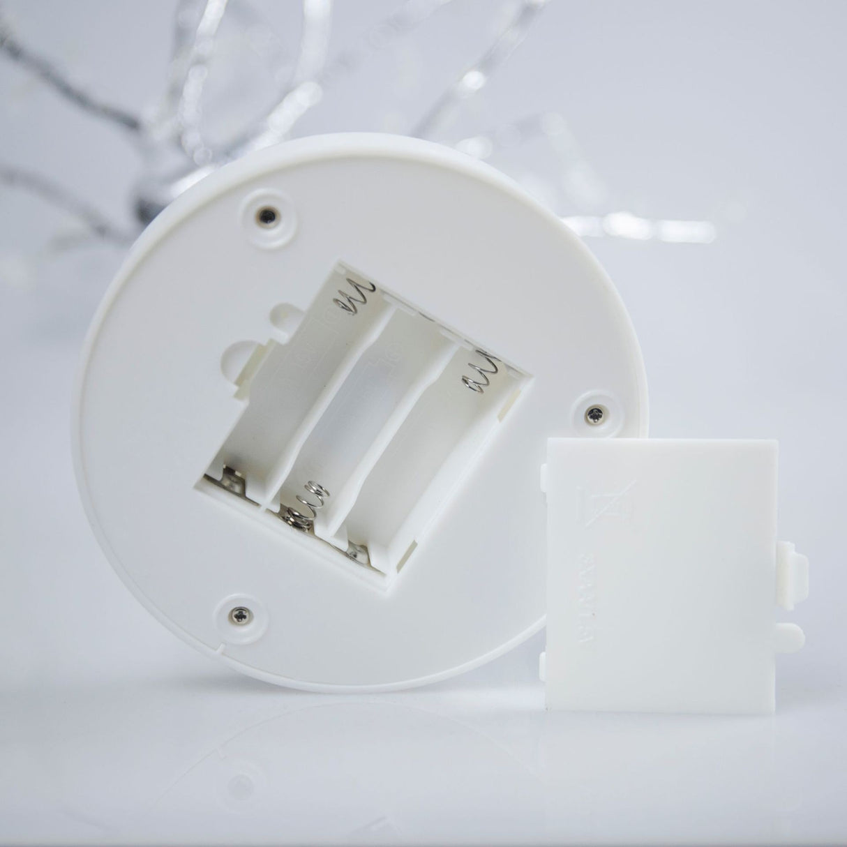 Lampa De Veghe Led Cu Baterii Si Usb