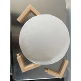 Lampa De Veghe Luna 3D Moon Light, Lumina Led, Alimentare Baterii, Fara Acumulator, Stand Din Plastic Inclus, 12 Cm