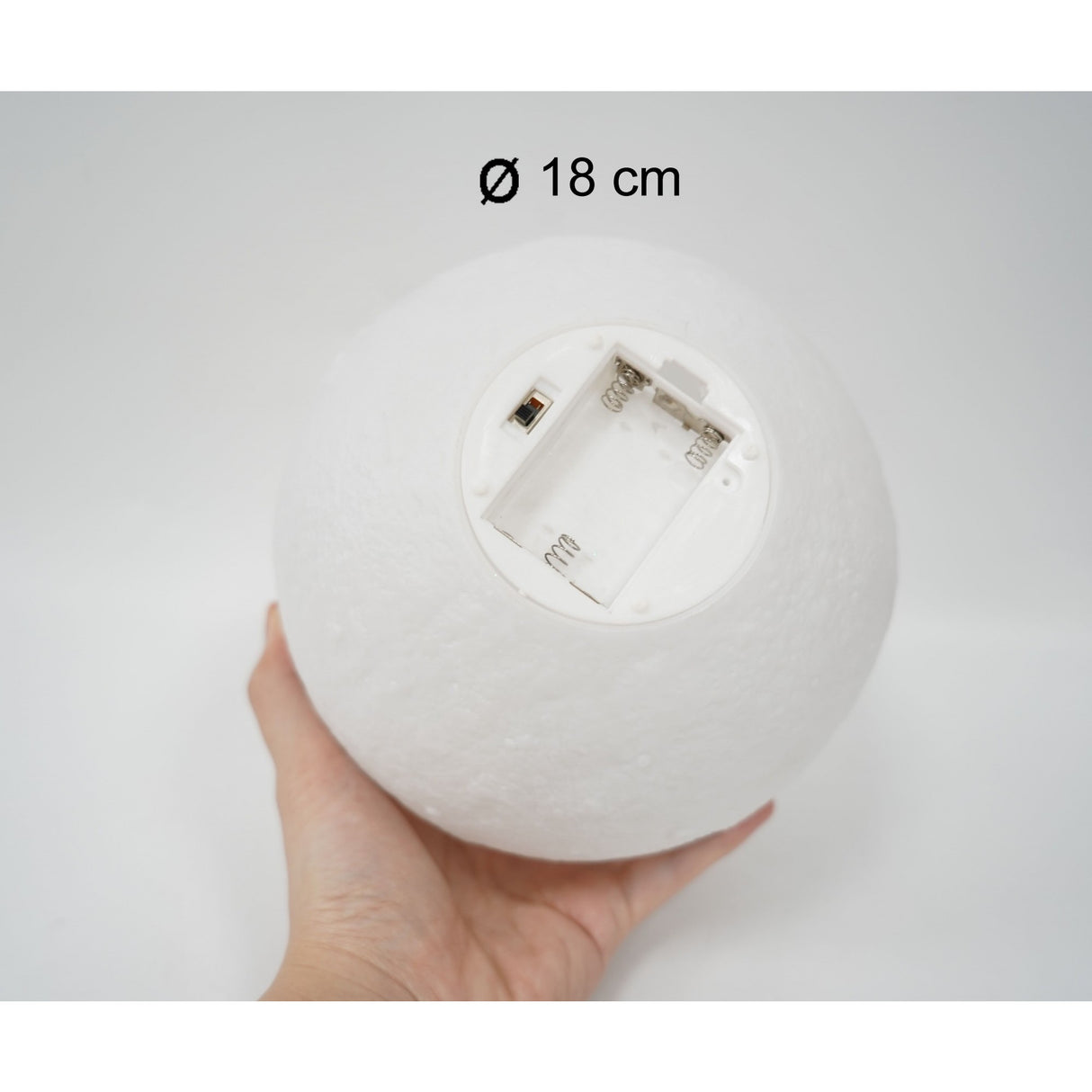Lampa De Veghe Luna3D Moon Light, Lumina Led, Alimentare Baterii, Stand Din Plastic, 18 Cm