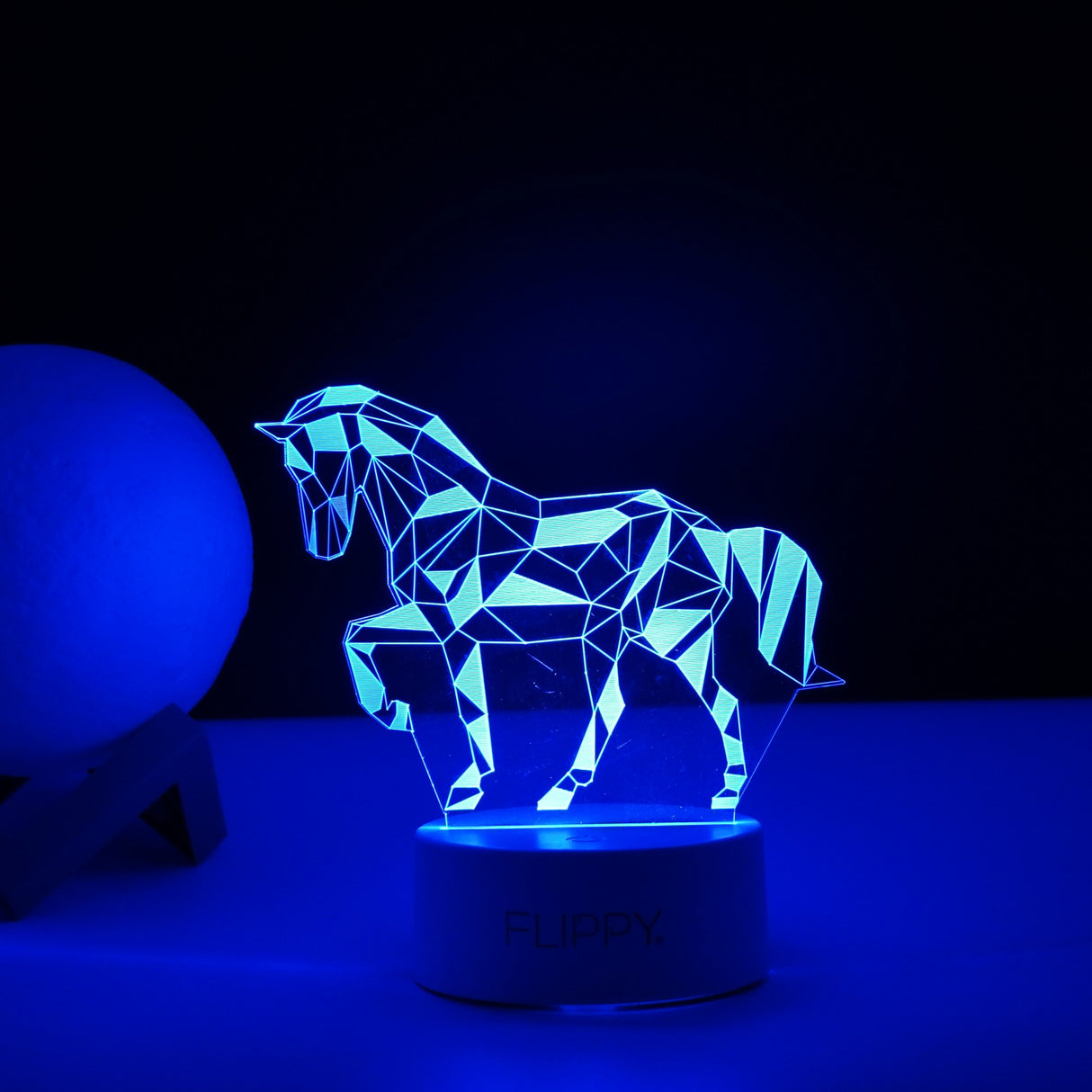 Lampa Led Decorativa, 3D, Cal, Cu Telecomanda, Doua Moduri De Alimentare Usb Si Baterii, 20 Cm Inaltime, Din Material Acril Si Lumina A, Alb - vivimall.ro