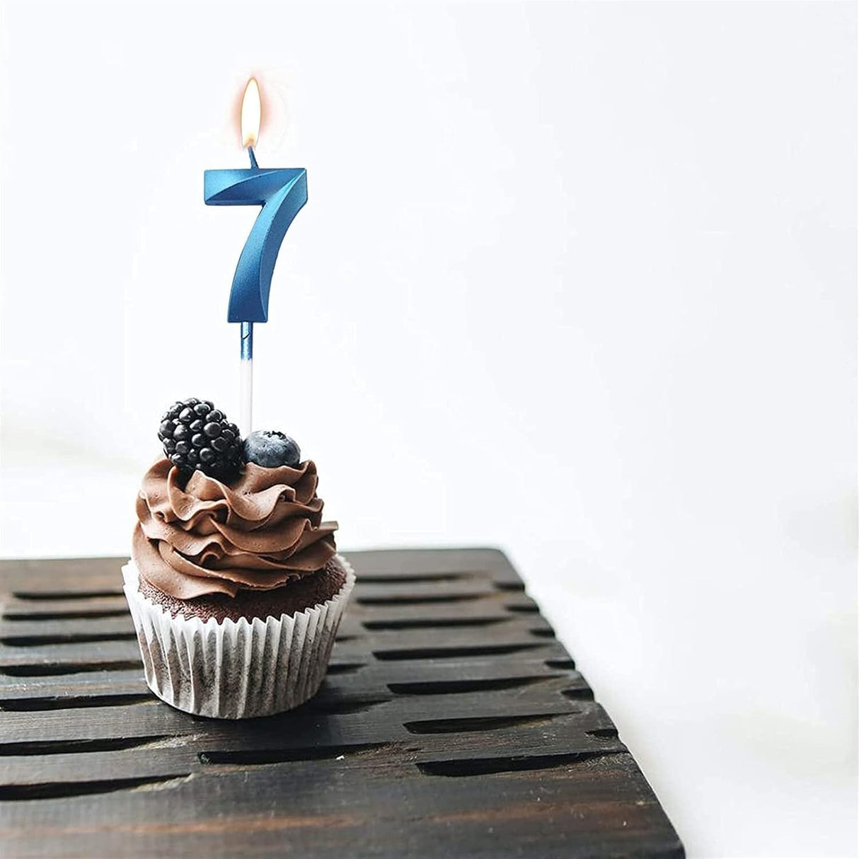 Lumanare Cifra 7, Flippy, Model Diamond, 5 x 3.4 cm, Albastru - vivimall.ro