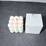 Lumanare Parfumata, Vivimall, din Ceara De Soia, Model Cub, Gradient in 3 Culori Pale, 6x6x6 cm, Aroma de Piersici, Bej - vivimall.ro