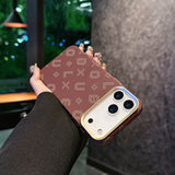 Carcasa Magentica, Vivimall, din Fibra de Carbon, pentru iPhone 17 Pro, Portocaliu - vivimall.ro
