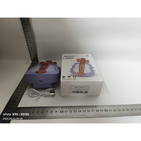 Lampa de Veghe, Vivimall, cu Protectie pentru Ochi, Model Violina, Lumina Calda, Incarcare USB, ABS, 14.3x5x9.9 cm, Mov/ Portocaliu - vivimall.ro